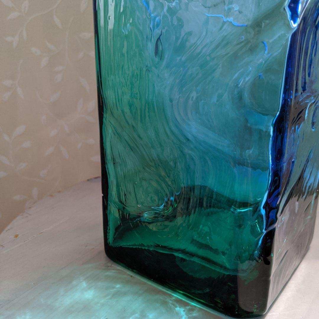 【カメイガラス】　ガラス花瓶　フラワーベース　花入れ　昭和レトロ　ヴィンテージ