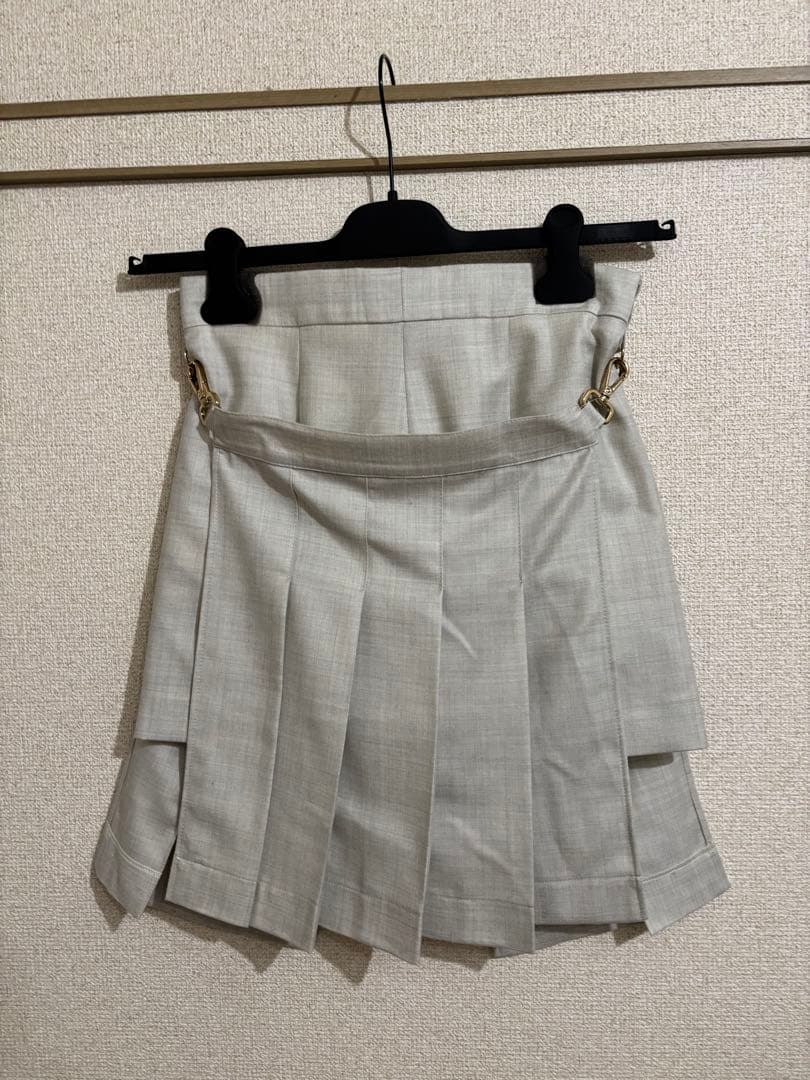FENDI プリーツスカート 36 ライトグレー