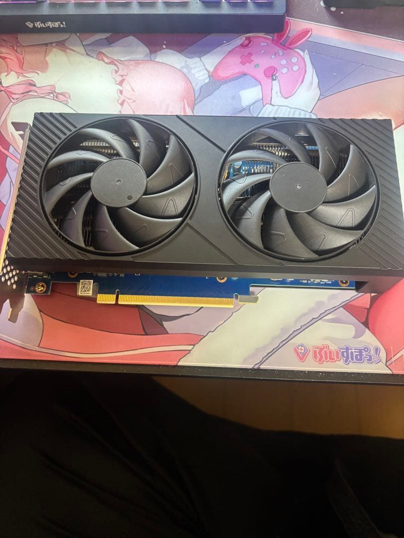 インテルARC A580 8GB