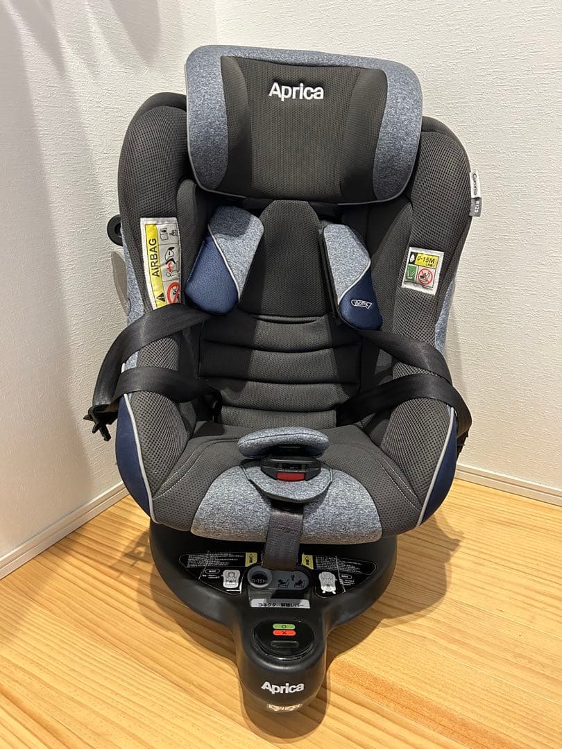 【Aprica】チャイルドシート クルリラプロテクト360° アカチャンホンポ