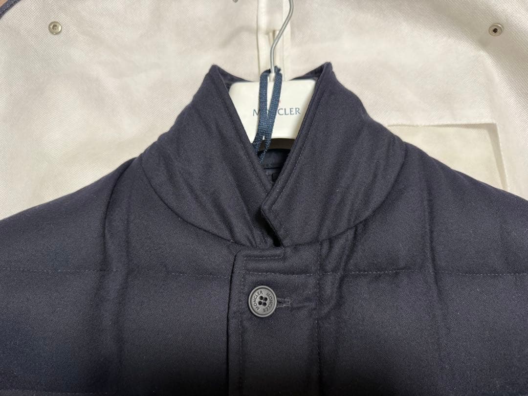 Moncler ダウンジャケット Size 3 付属品あり