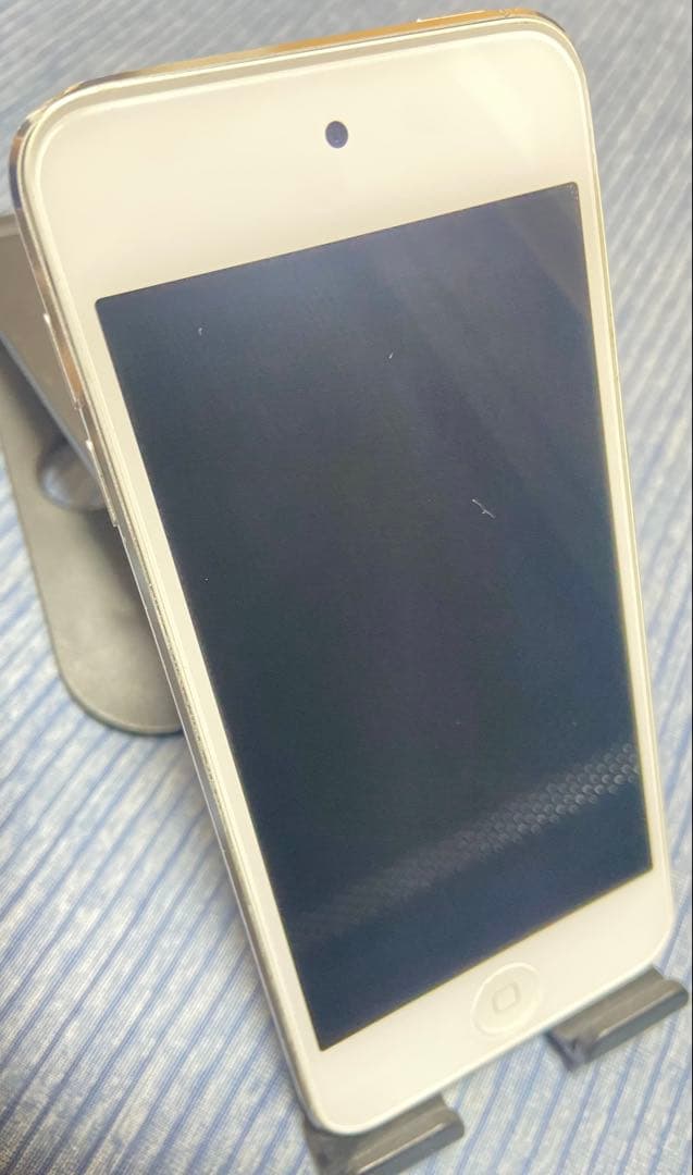 4/5までお値下げ中iPod touch 第6世代 シルバー 128GB