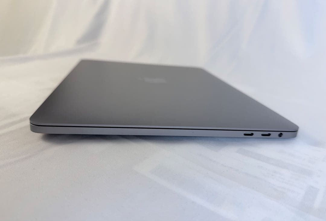 MacBook Pro13 2018/ Core i7 1TB 16GB 高性能