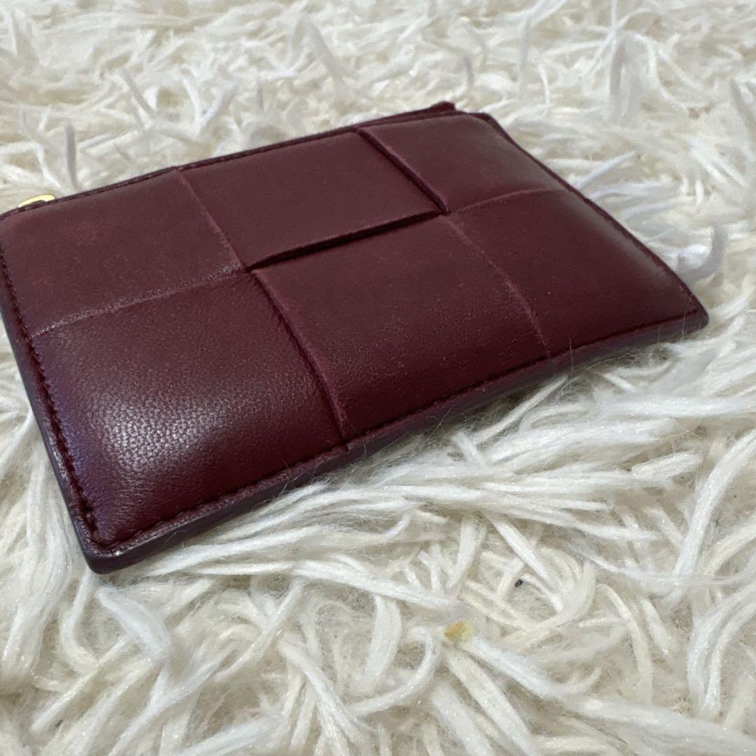 ボッテガヴェネタ　マキシ　イントレチャート ケース　レザー