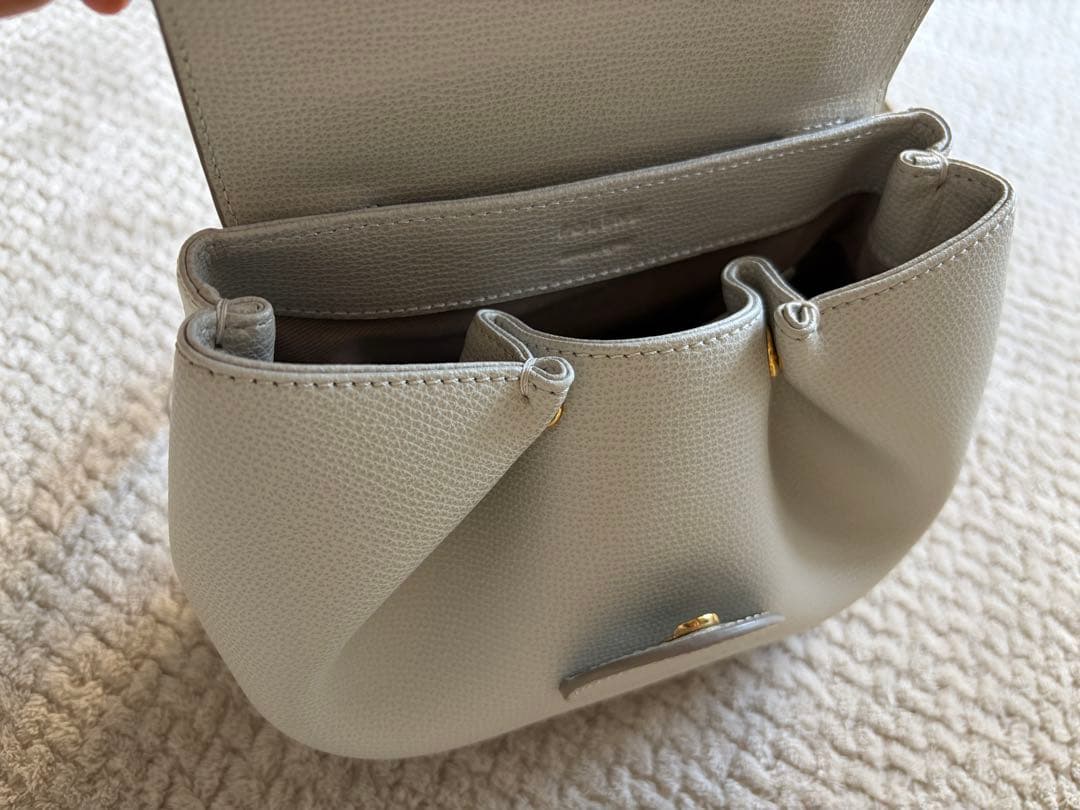 ポレーヌ　NUMÉRO UN NANO エディション チョーク テクスチャード