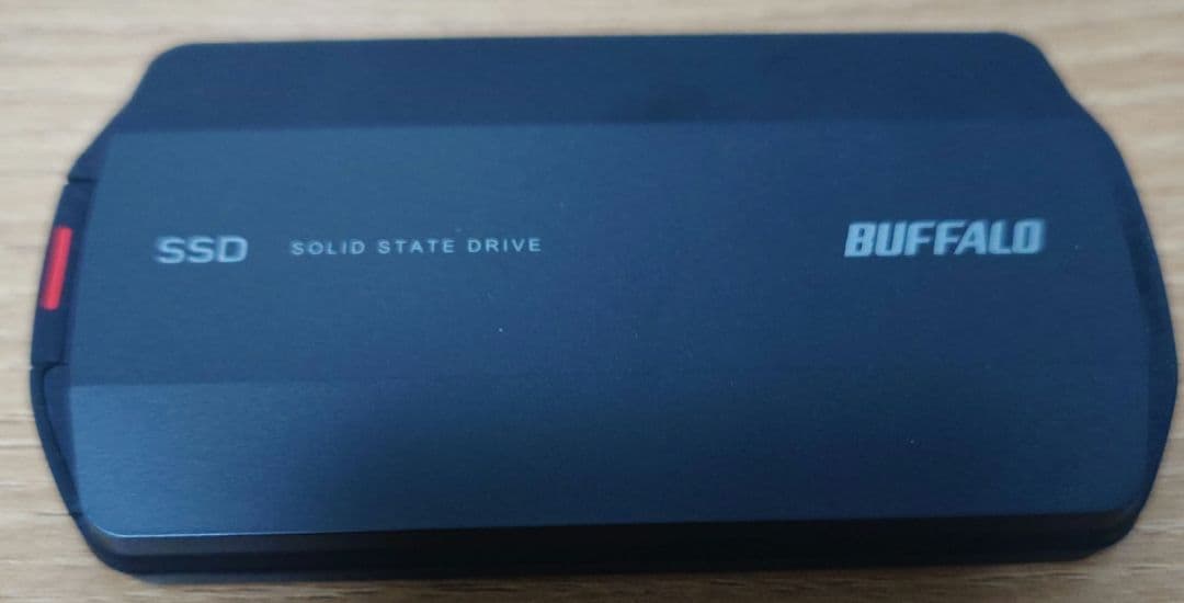【kazu】 BUFFALO 外付けSSD (4TB) (USB3.2)