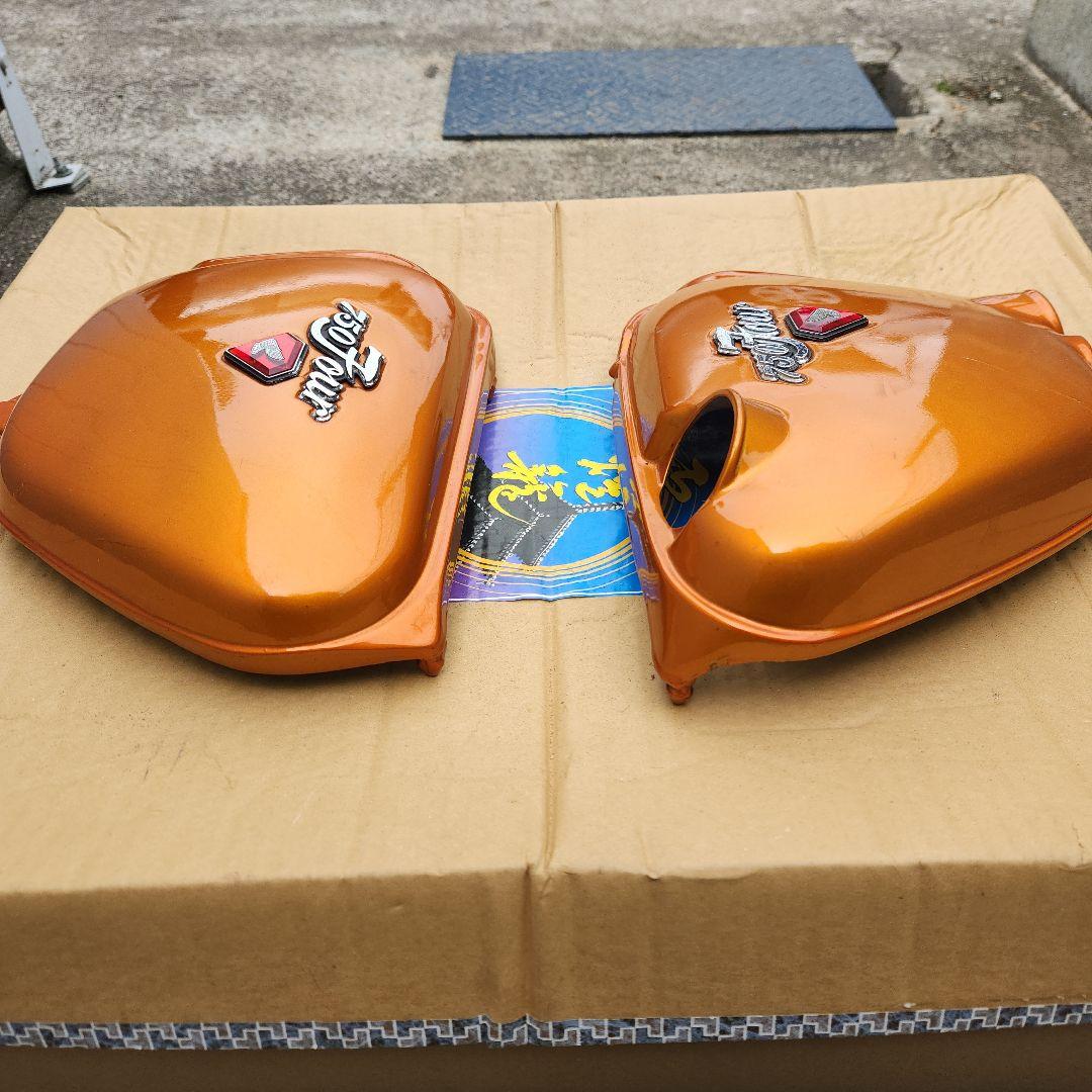 CB750four HONDA タンク、サイドカバーセット 貴重人気ゴールド