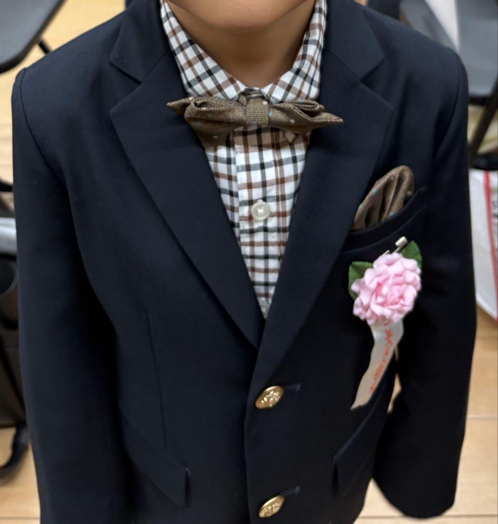 ユナイテッドアローズ子供用スーツ一式　 オケージョン　ネクタイとチーフ付き