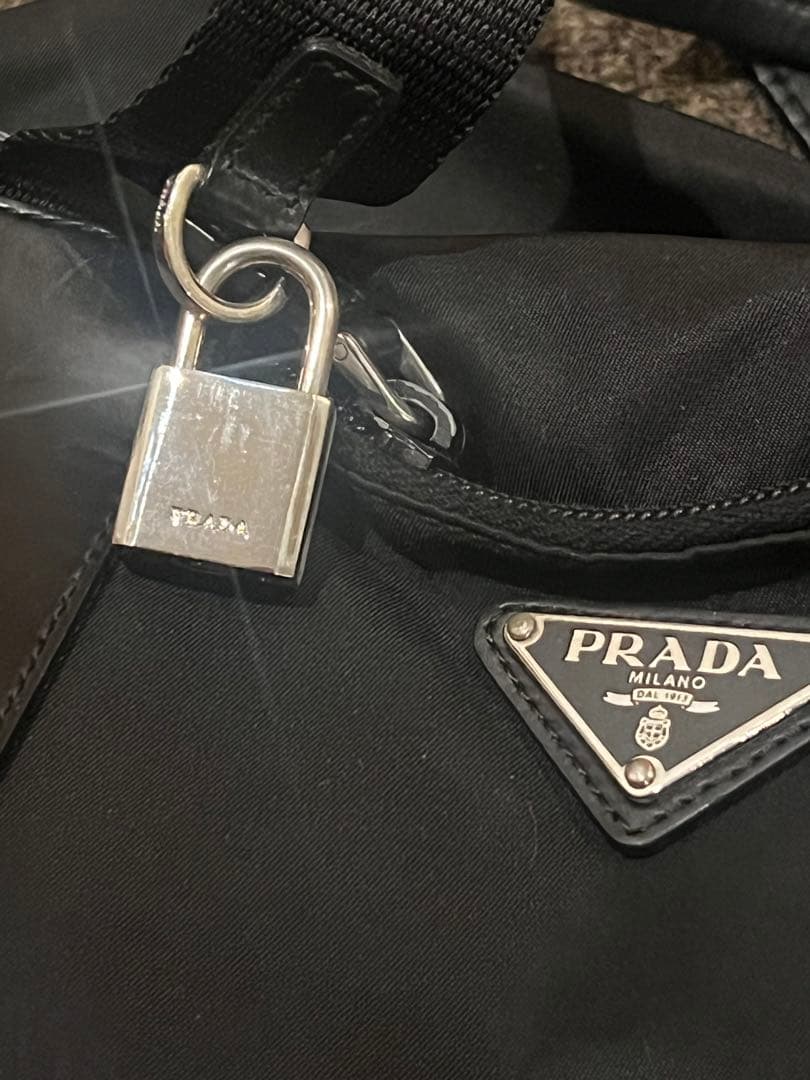 ま*ら様 PRADAブラック ボストンバッグ