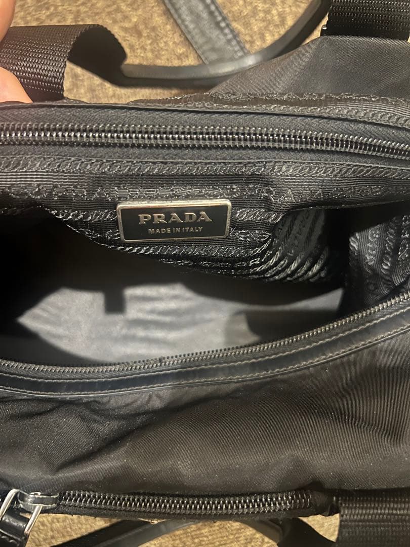 ま*ら様 PRADAブラック ボストンバッグ