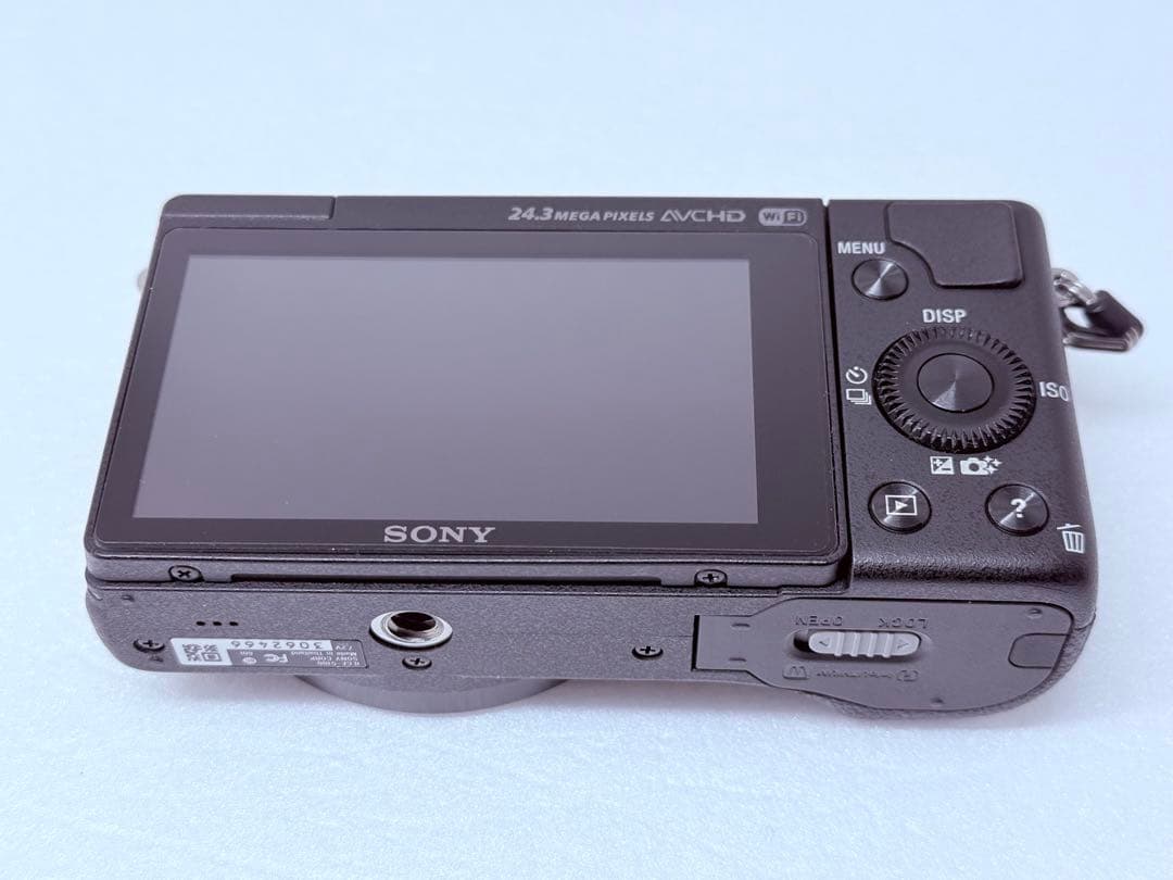 Sony α5100 パワーズームレンズキット 動作確認済 ショット数607回