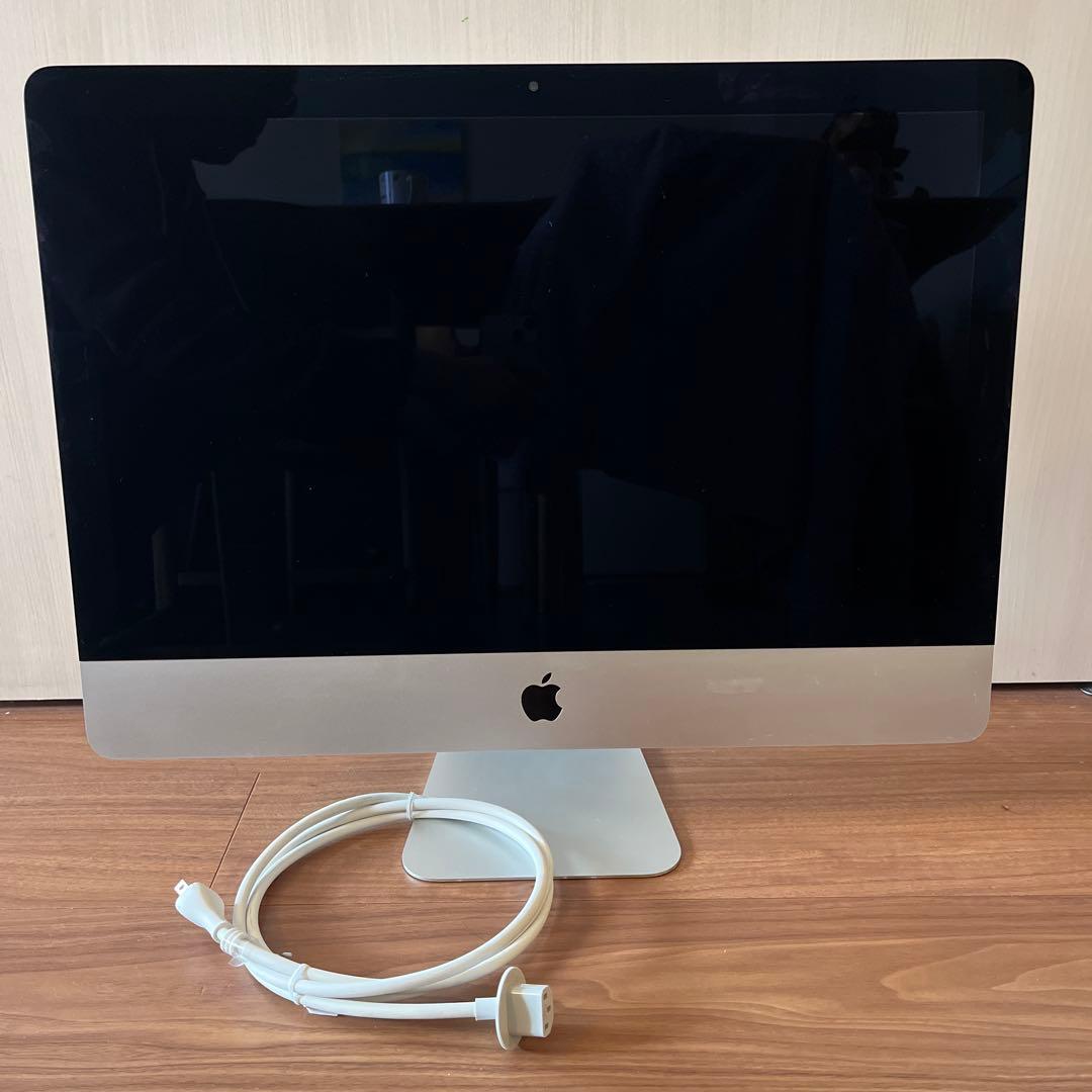 Macデスクトップ iMac 21.5-inch, Late 2015, 16GB, 1TB HHD