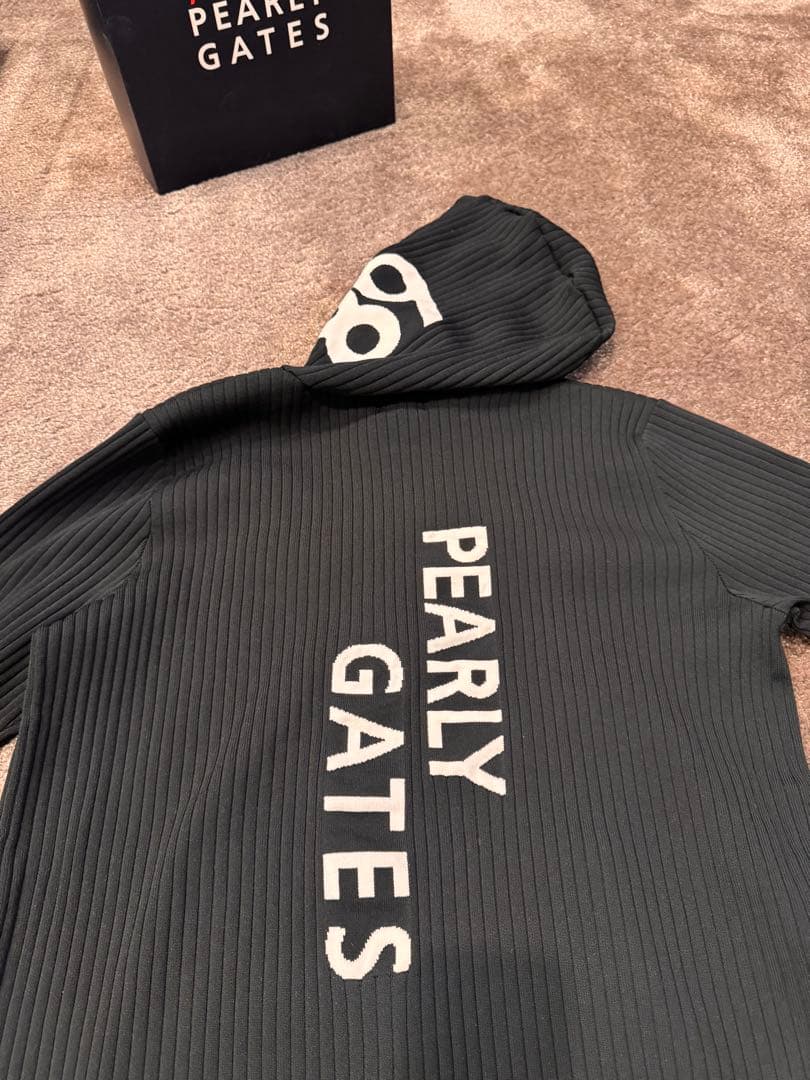 PEARLY GATES フード付きワンピース新品タグ付き 未使用