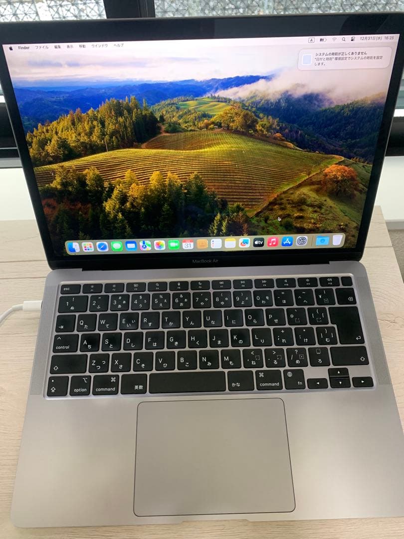 MacBook Air M1 スペースグレー 16GB / 256GB