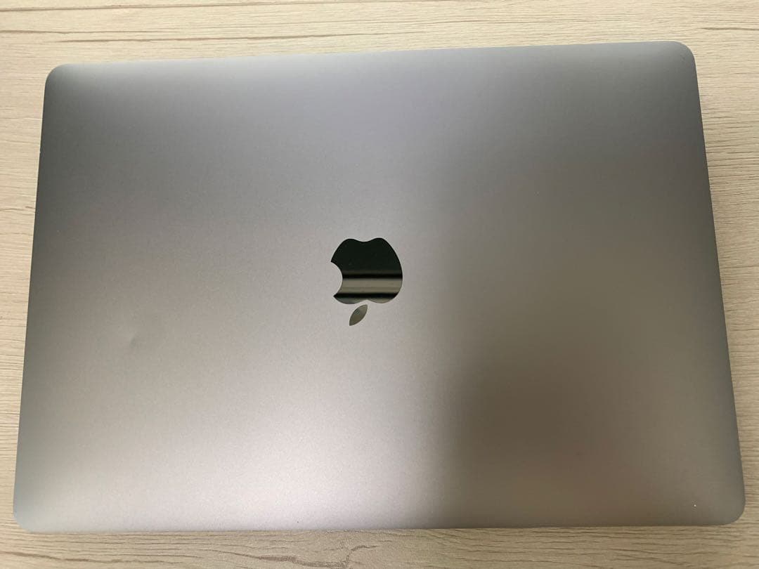 MacBook Air M1 スペースグレー 16GB / 256GB