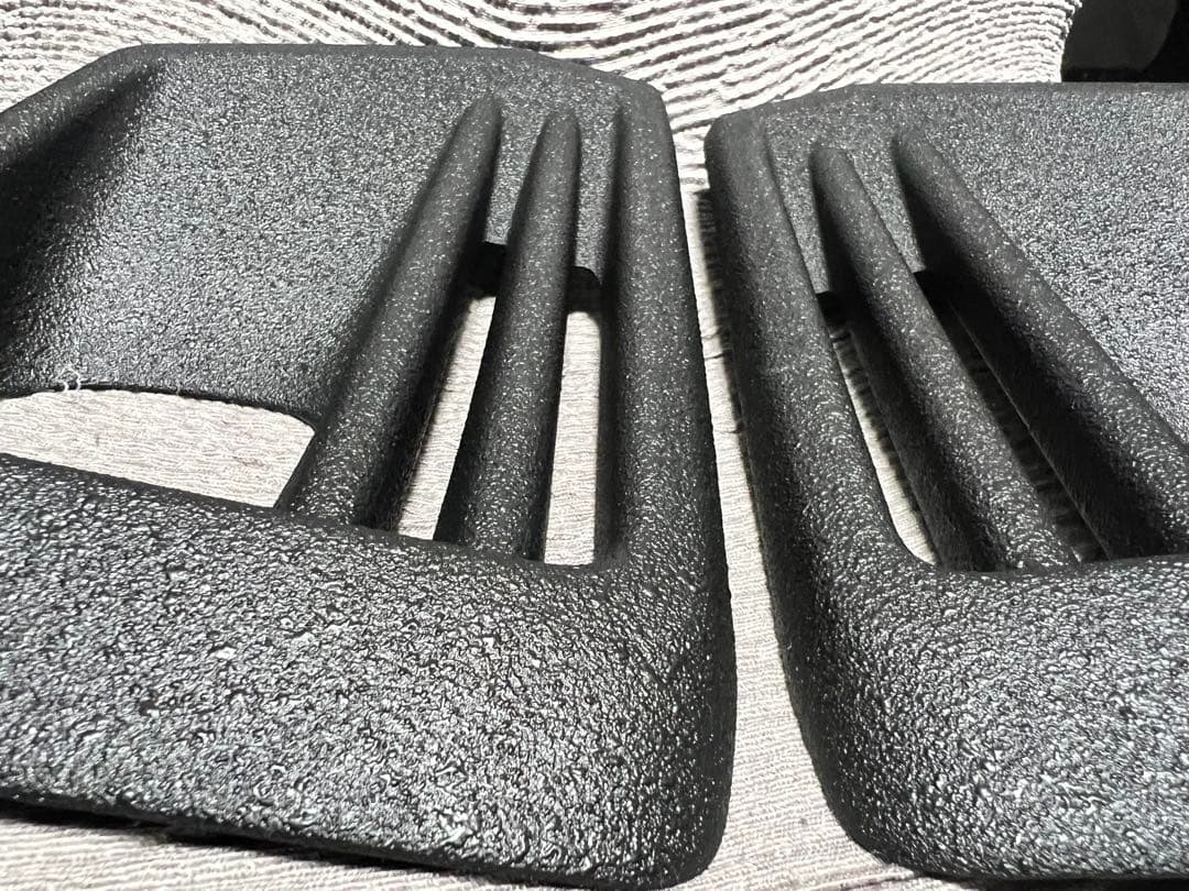 rav4 50系　アドベンチャー　フォグランプカバー　ラプターライナー塗装