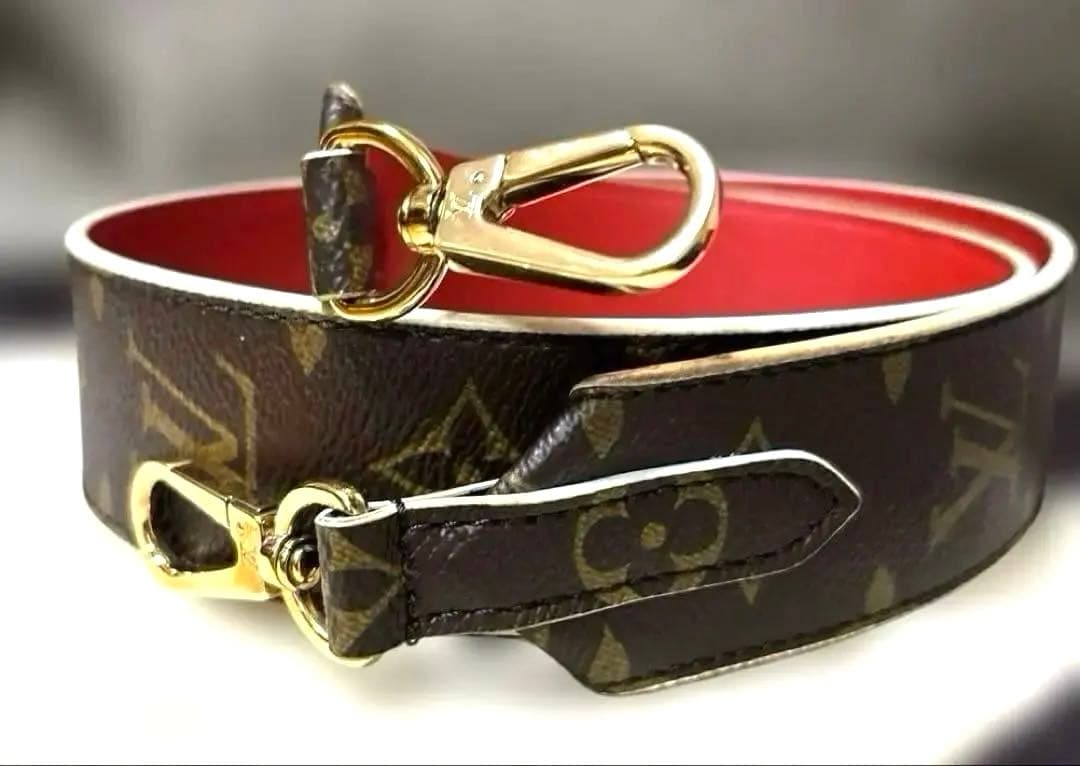 LOUIS VUITTONモノグラム LVショルダーストラップ