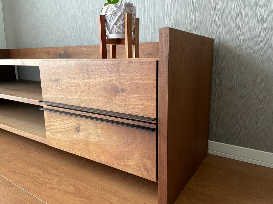 天然木テレビ台　アンティーク　テレビボード　広島