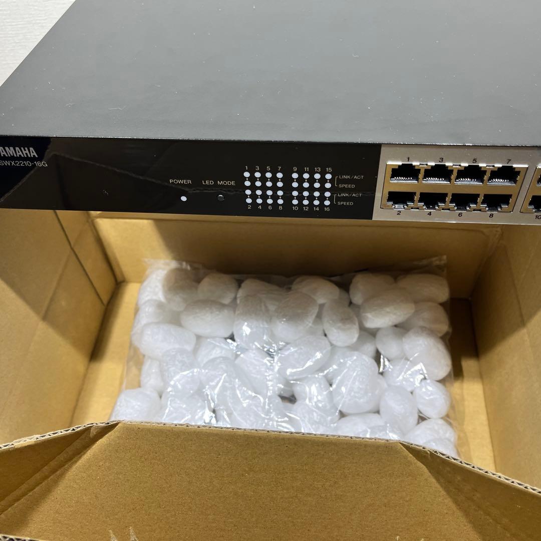 YAMAHA SWX2210-16G スイッチングハブ