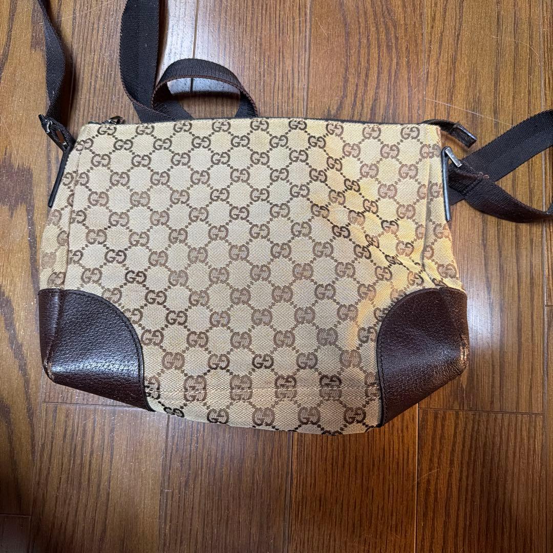 GUCCI グッチショルダーバッグGGキャンバス レザー ブラウンロゴ