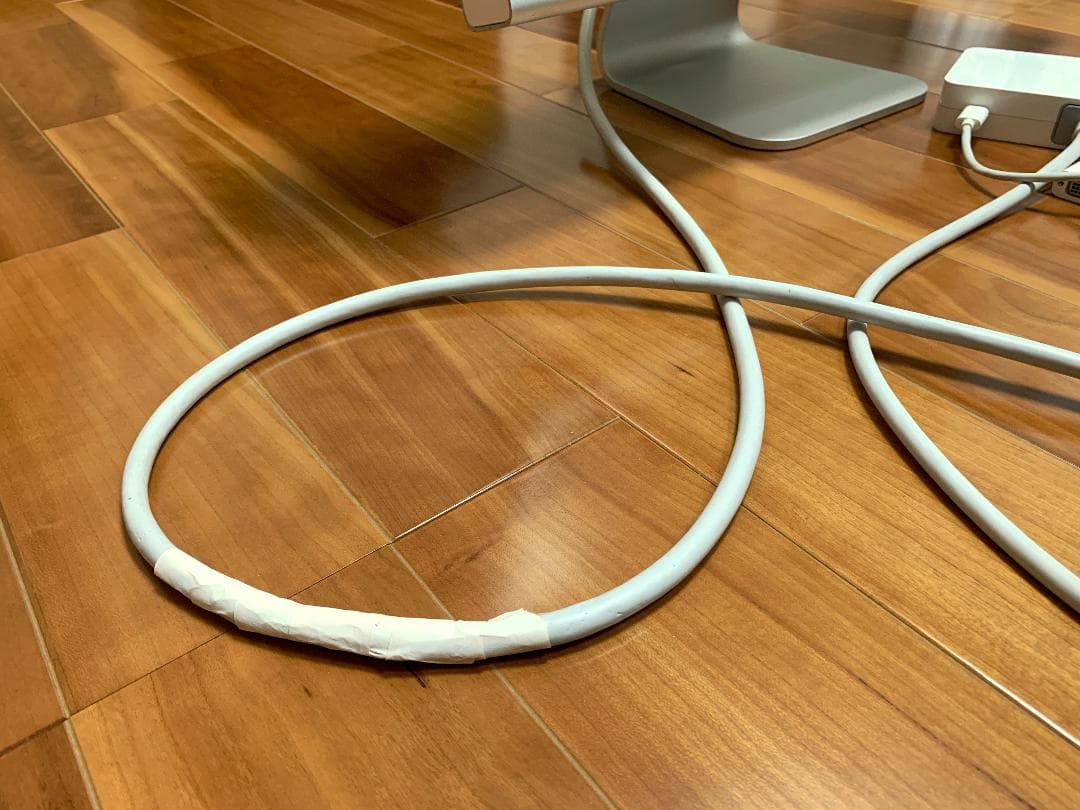 Apple Cinema HD Display 23 ディスプレイとおまけ付