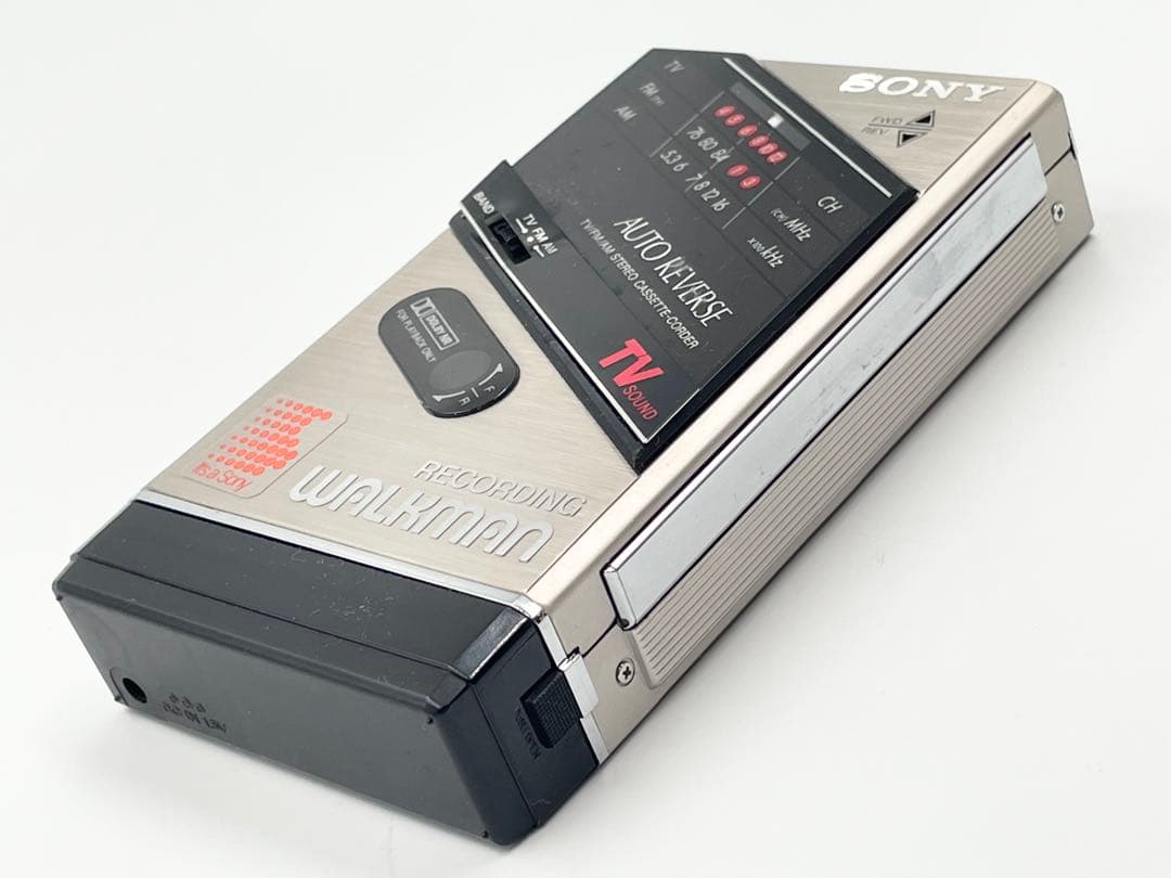 ジャンク　SONY WM-F202 Walkman ポータブルカセットレコーダー