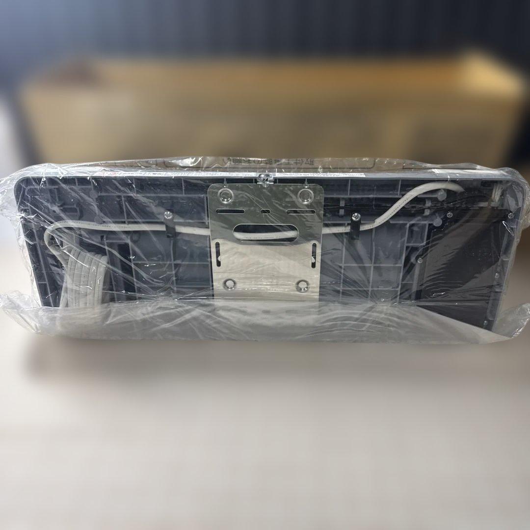 新品未使用品　高須産業　脱衣室・トイレなど用　涼風暖房機 SDG-1200GS