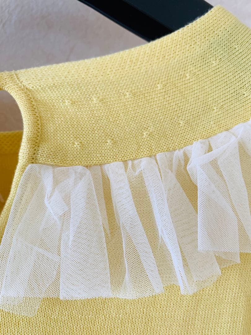 【専用】新品　トッカ　tocca 袖リブ　刺繍柄襟　カットソー　160