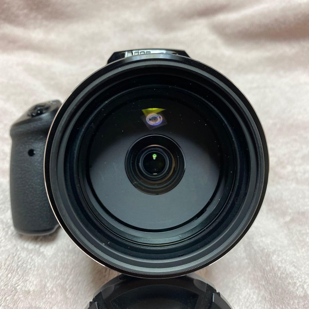 Nikon COOLPIX P900 デジタルカメラ　保護フィルター付き