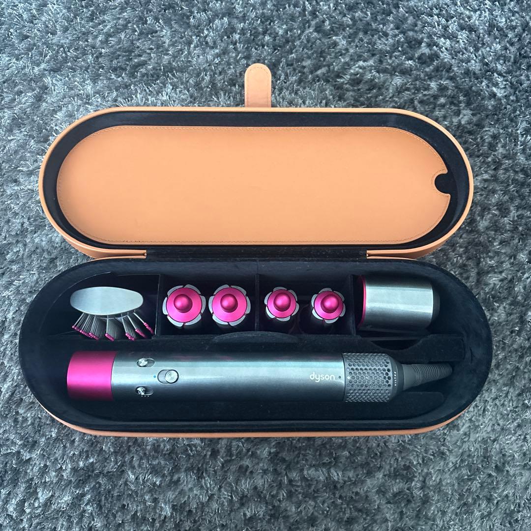 Dyson Airwrap ヘアドライヤー 6アタッチメント付き