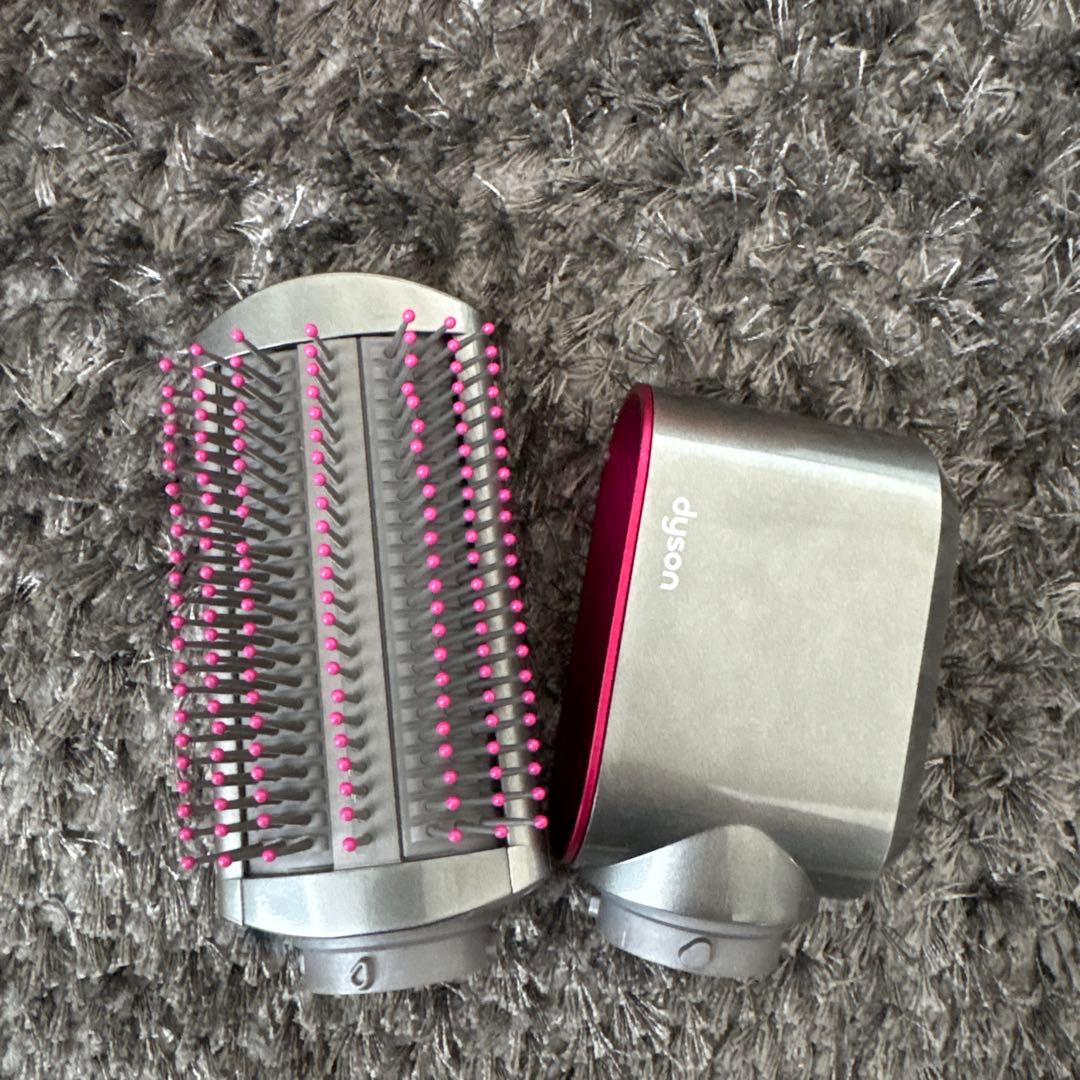 Dyson Airwrap ヘアドライヤー 6アタッチメント付き