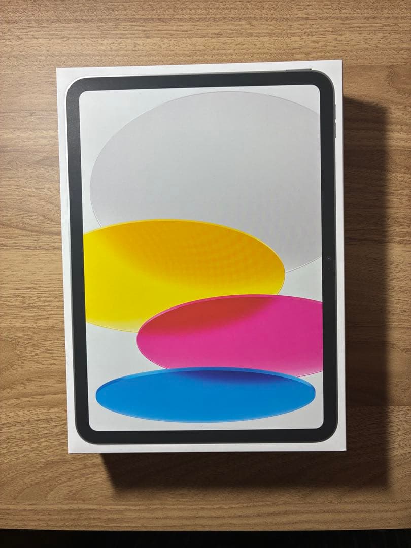 【ケース付き】iPadA16モデル128GBシルバー