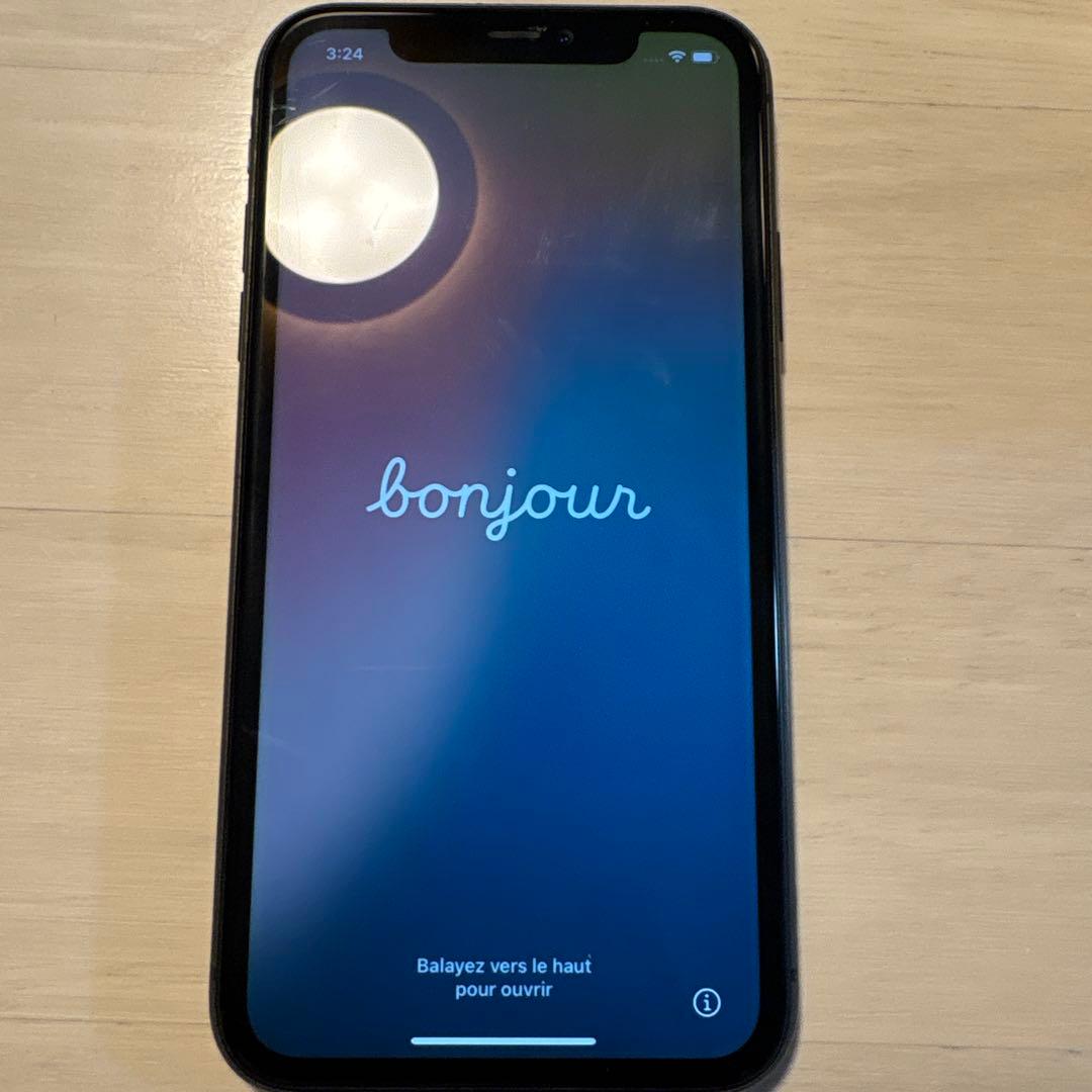 e*）様 iPhone11 128GB 本体　ケース