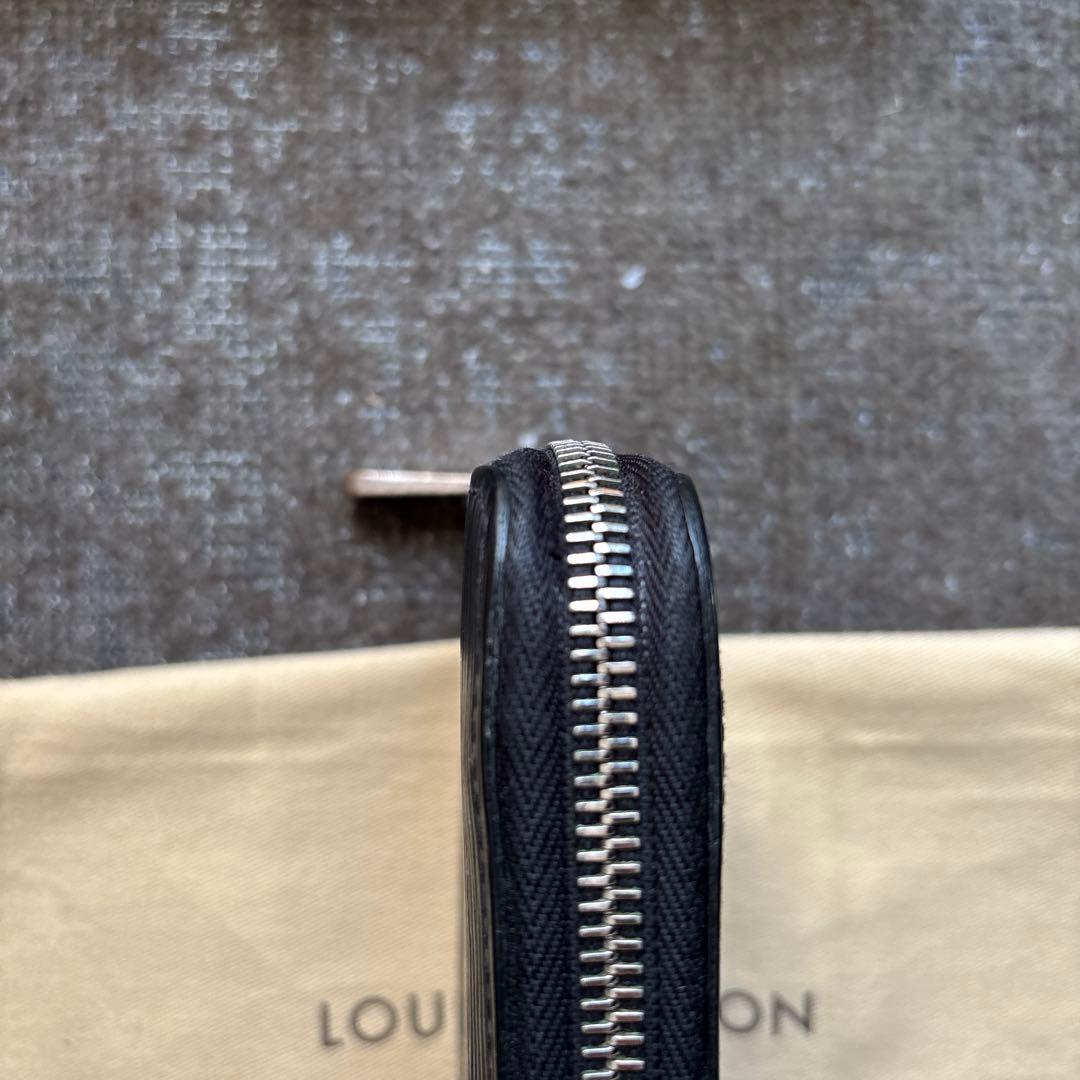 ルイ・ヴィトン ジッピーウォレット 長財布 エピ ブラック RFID