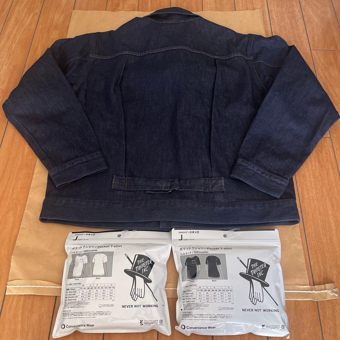 未使用品　ユニクロ　トラッカージャケットとトリップスターTシャツ白黒のセット売り