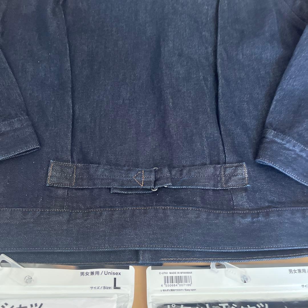 未使用品　ユニクロ　トラッカージャケットとトリップスターTシャツ白黒のセット売り