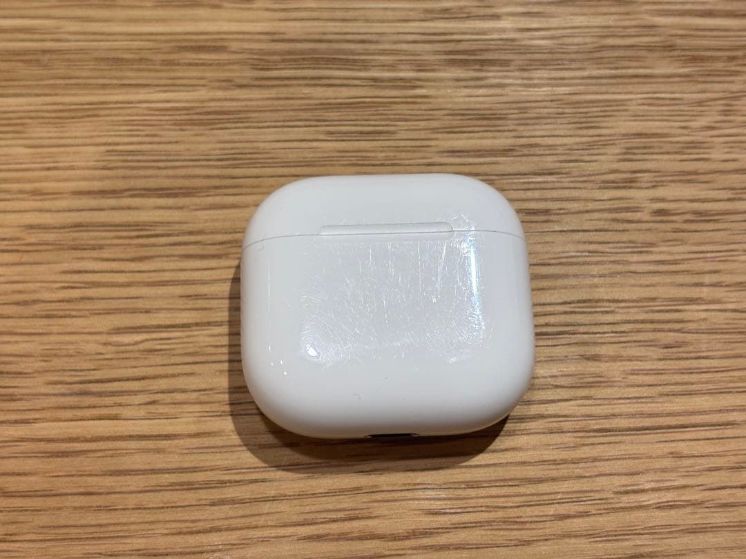 Apple AirPods4 ノイキャン無し