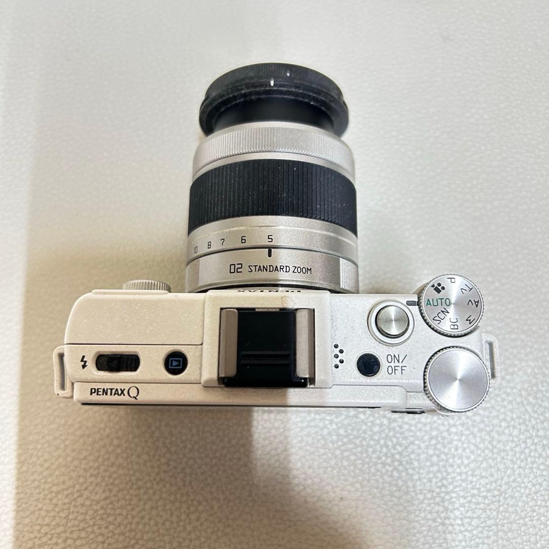 PENTAX Q ホワイト ミラーレスカメラ