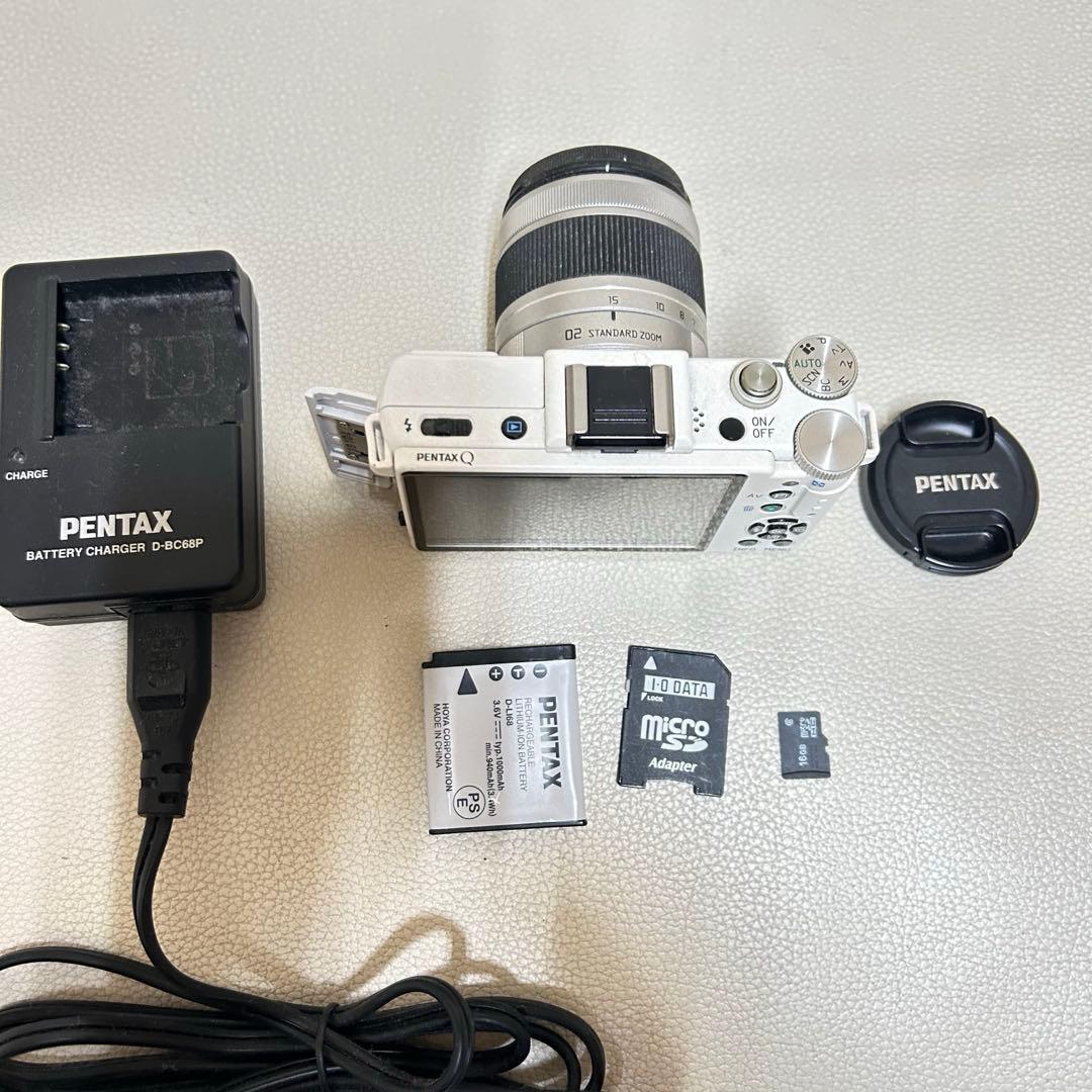 PENTAX Q ホワイト ミラーレスカメラ