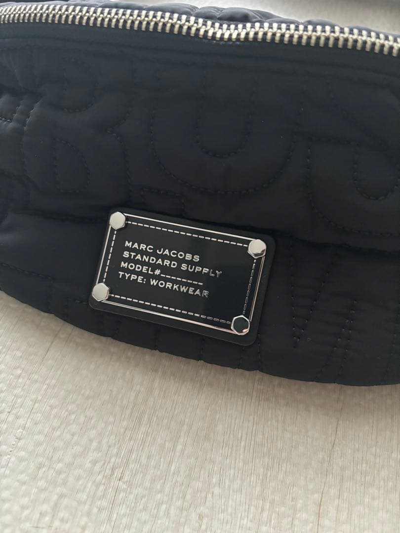 MARC JACOBS 新品未使用 ボディバック ウエストポーチ
