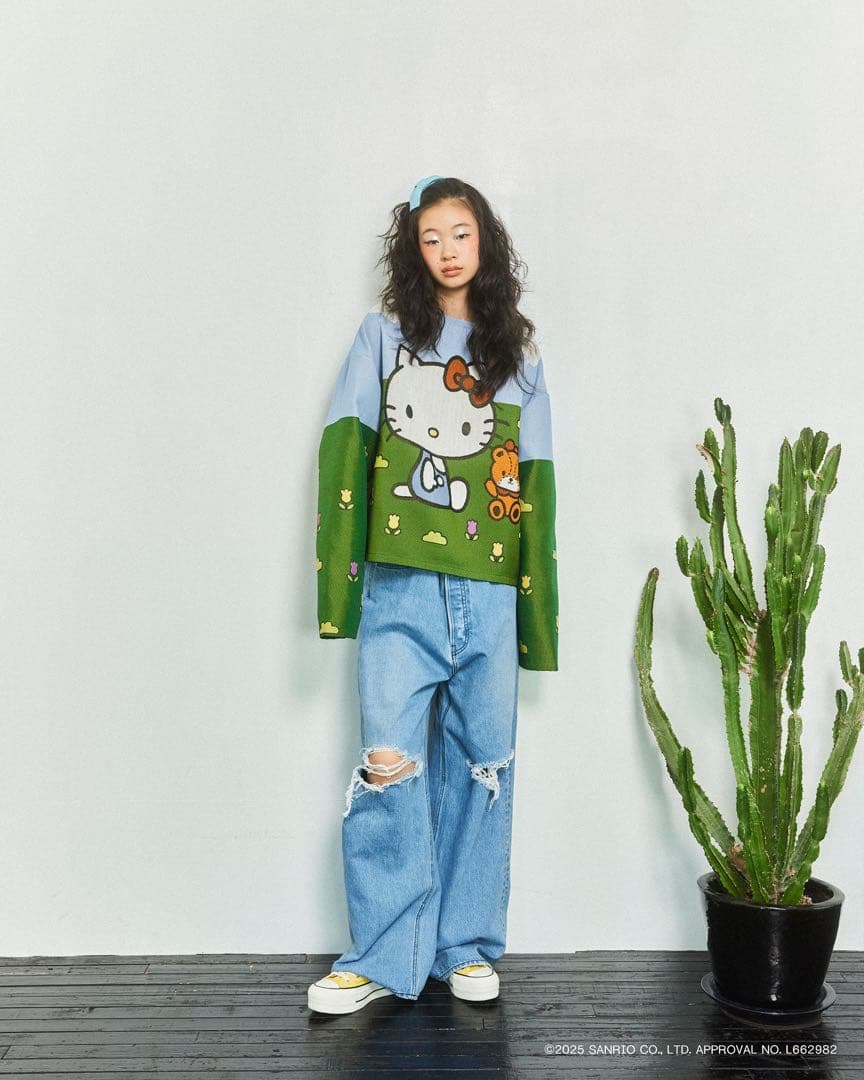 Little Sunny bite / ハローキティ　コラボトップス