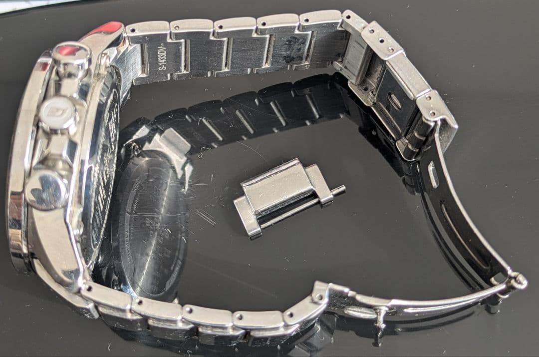 Casio Edifice Bluetooth 腕時計 EQB-501