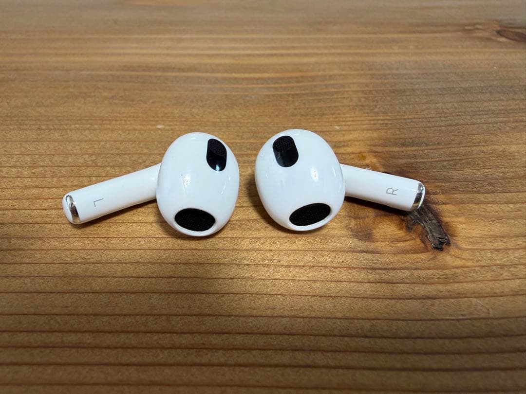 AirPods本体（第3世代）充電ケース付き