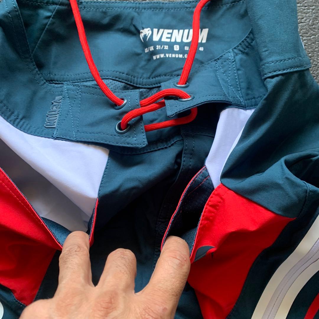 VENUM ヴェヌム ヴェナム サーフパンツ カーゴパンツ 紺×赤 Mサイズ相当