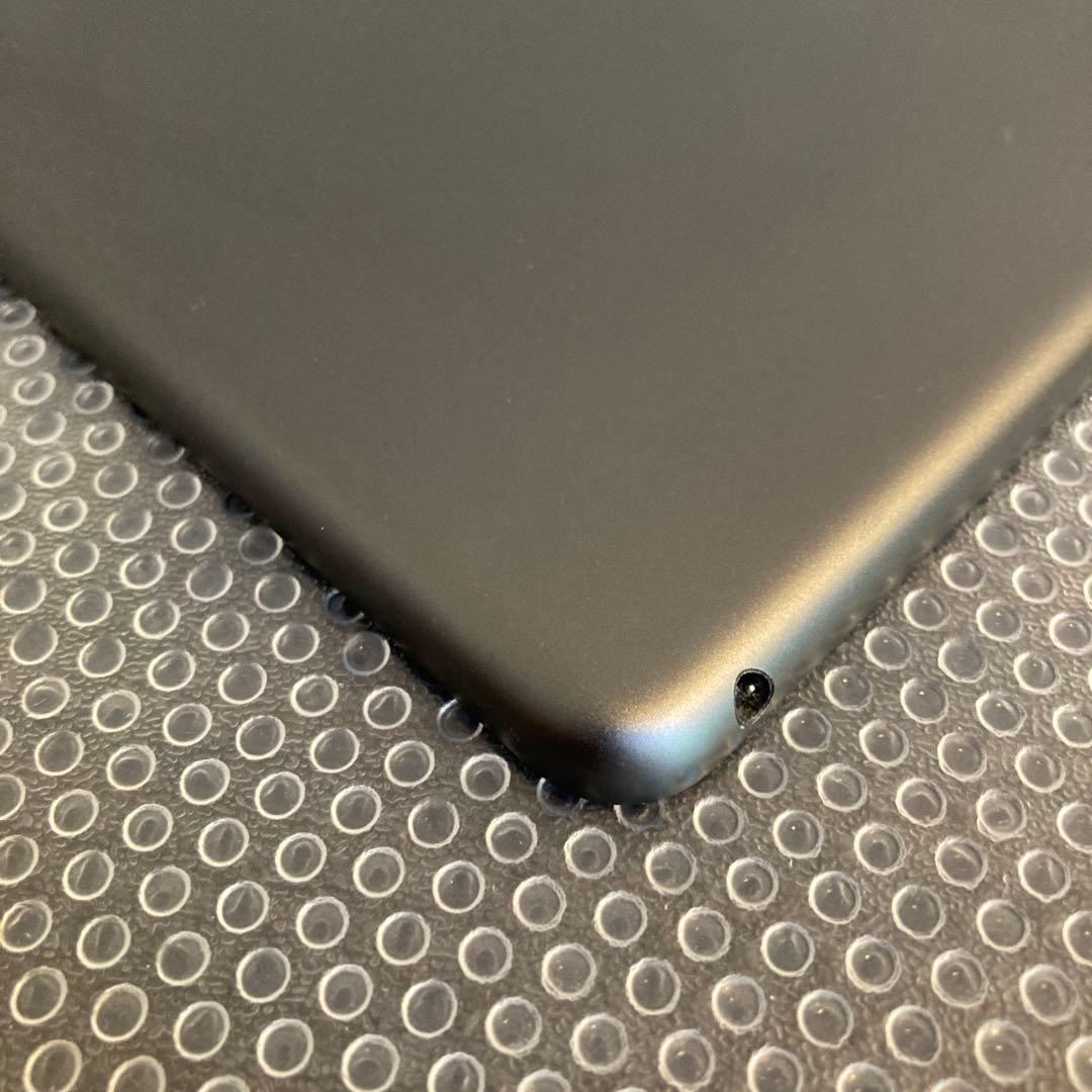 3402【早い者勝ち】電池良好☆iPad7 第7世代 32GB WIFIモデル☆