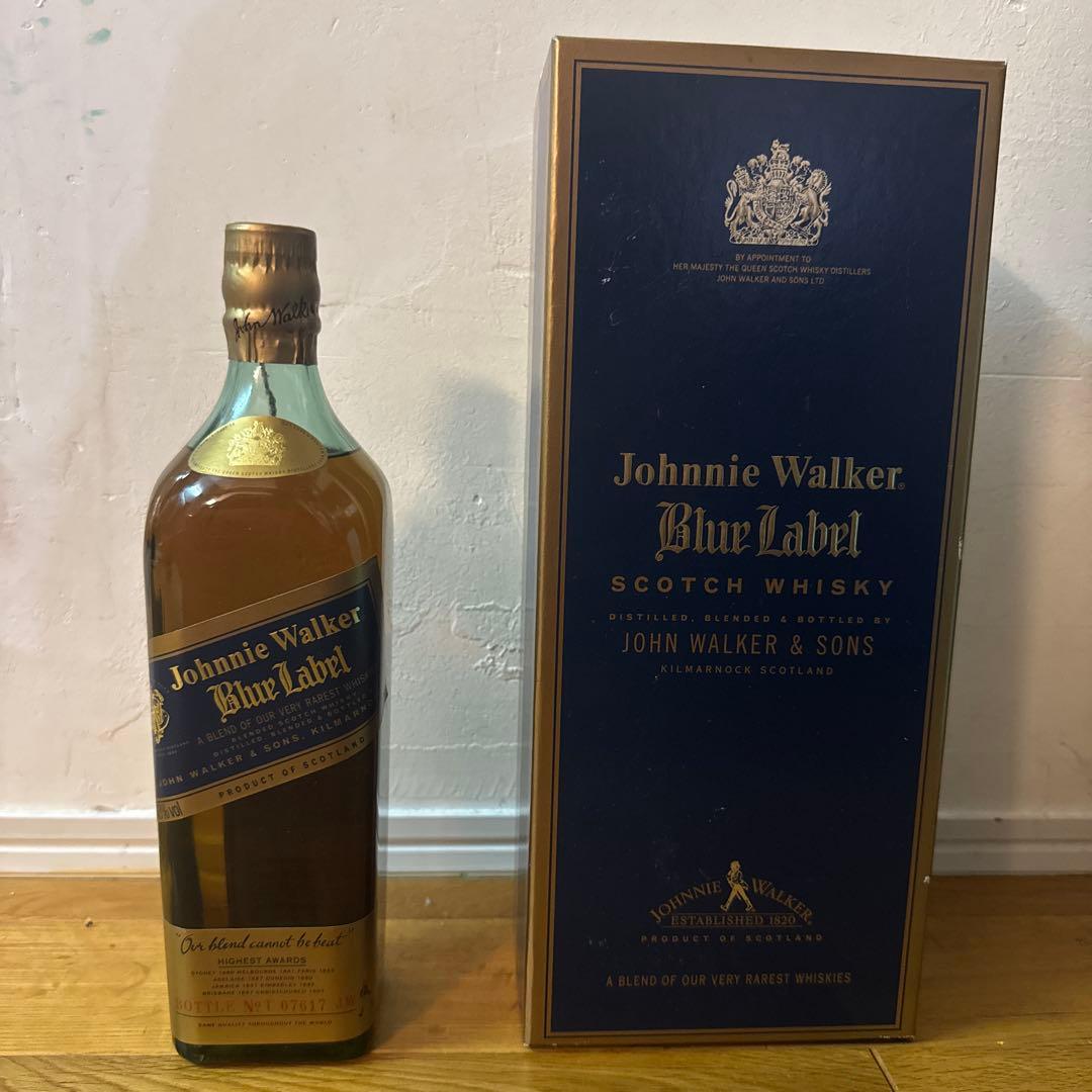ジョニーウォーカー　ブルーラベル　旧ボトル