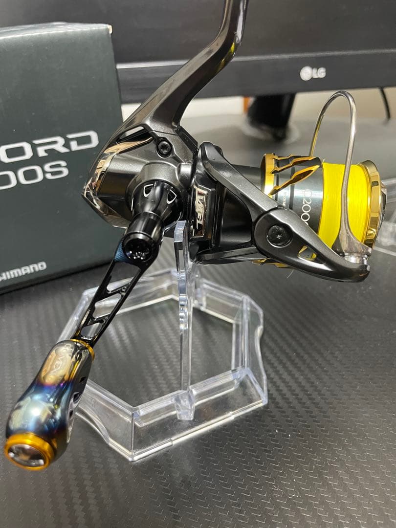 【極美品】シマノ 20ヴァンフォード C2000S 20ツインパワースプール