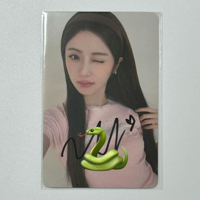 LE SSERAFIM SPAGHETTI 直筆サイン ユンジン