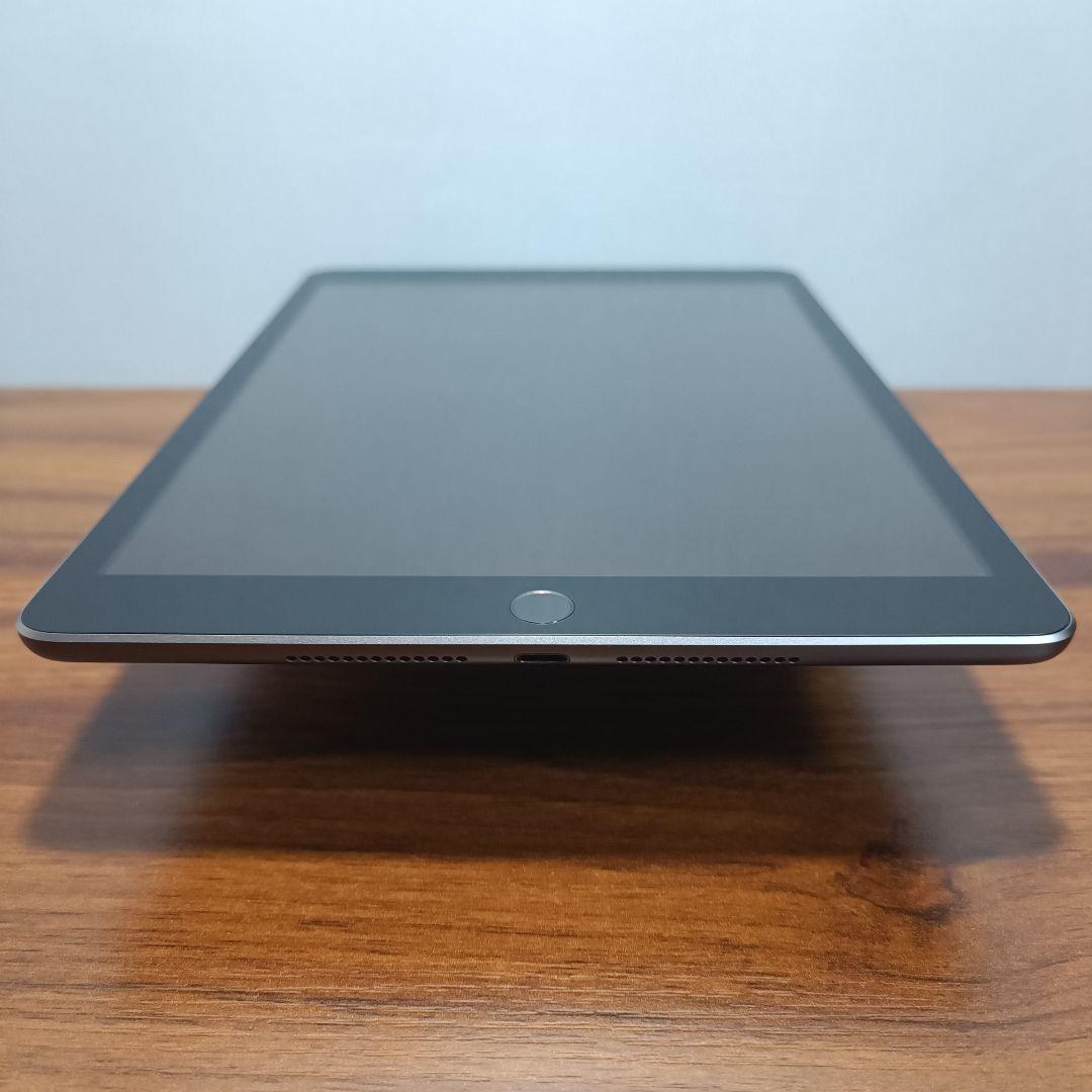 iPad 10.2 第7世代 WiFi 32GB、Keyboard、Pencil