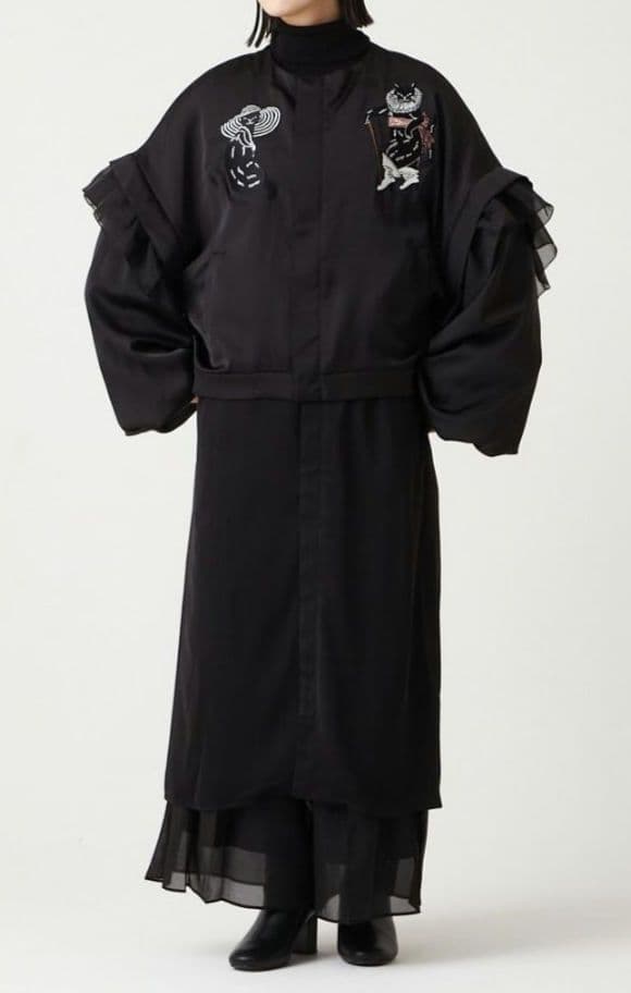 【美品】ふりふ Theatre 刺繍スカジャン ブラック 黒 猫 ねこ